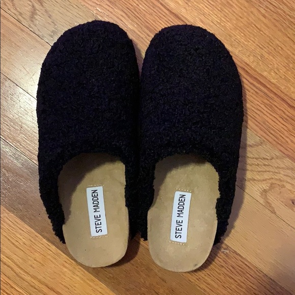 Steve Madden Shoes - Steve Madden slides